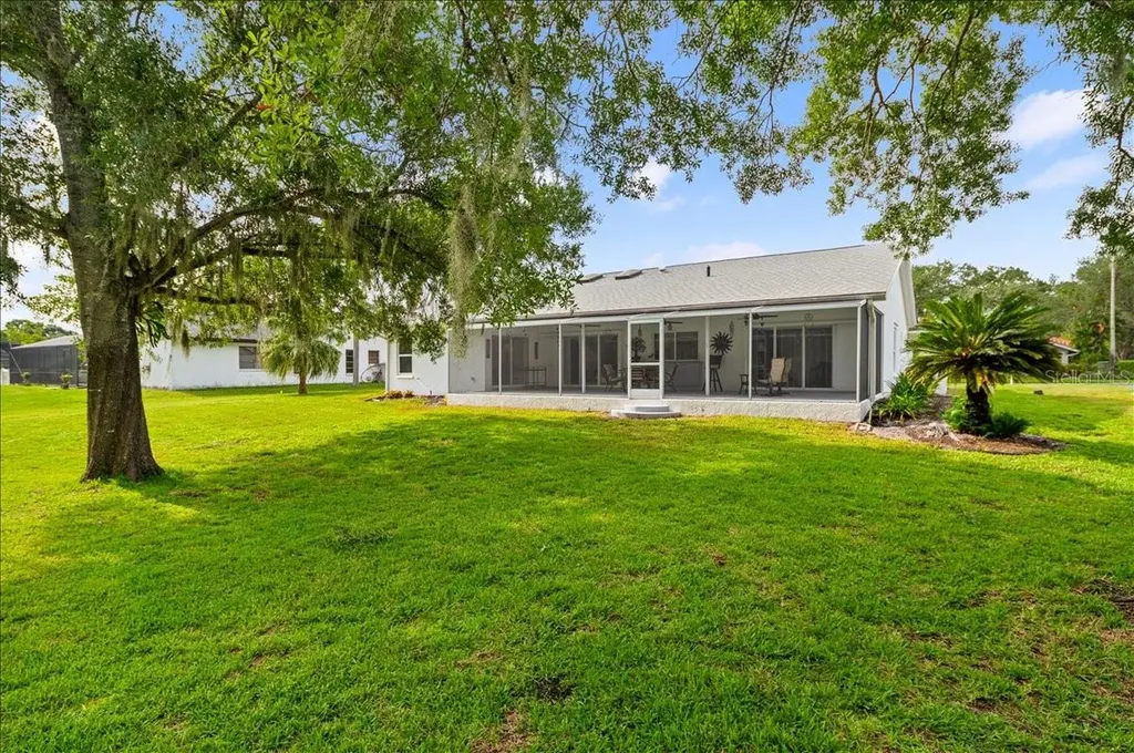 5438 Dominica Circle Sarasota FL 34233