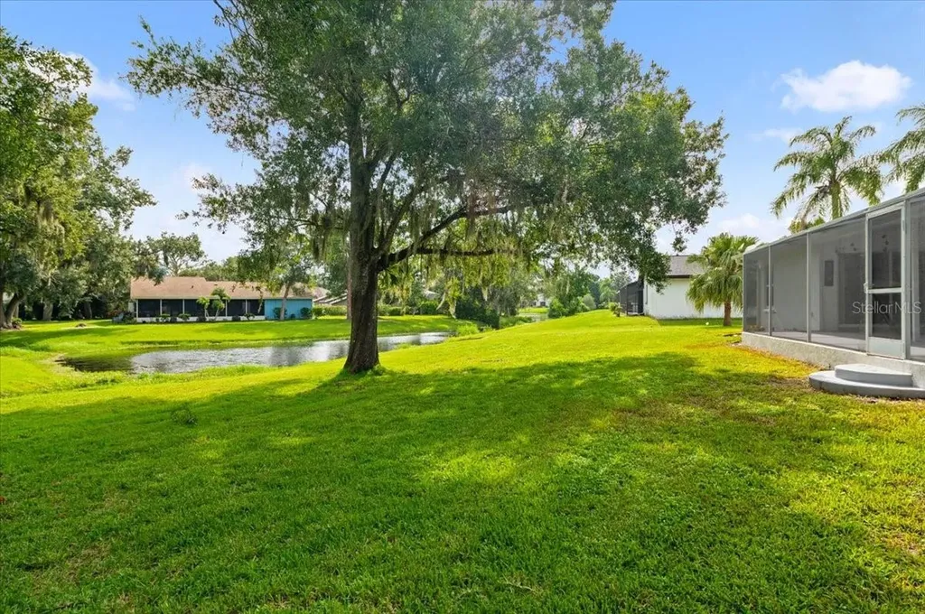 5438 Dominica Circle Sarasota FL 34233