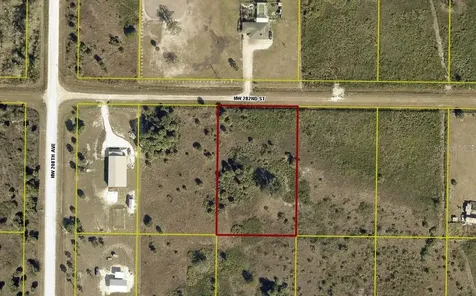 20692 NW 282nd Street Okeechobee FL 34972