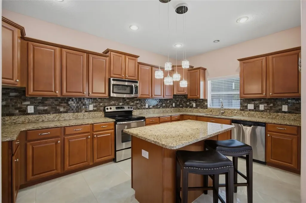 12407 Gilmerton Mist Lane Riverview FL 33579