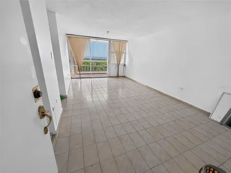 444 Condominio De Diego San Juan PR 00923