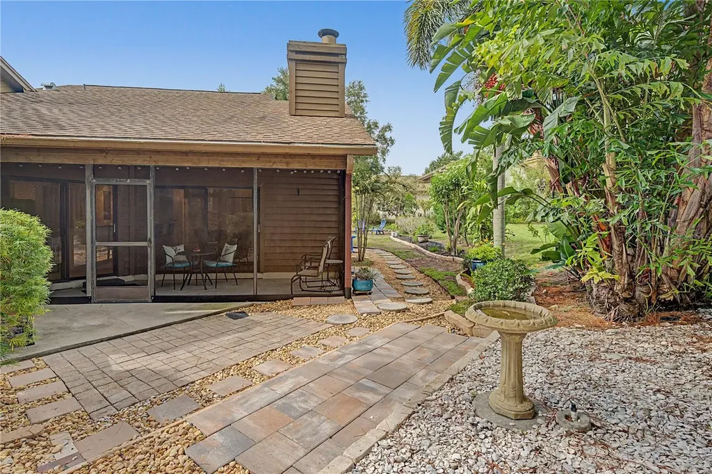 207 Lighthouse Court Safety Harbor FL 34695