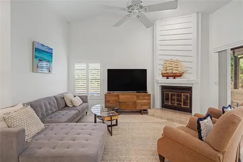 207 Lighthouse Court Safety Harbor FL 34695