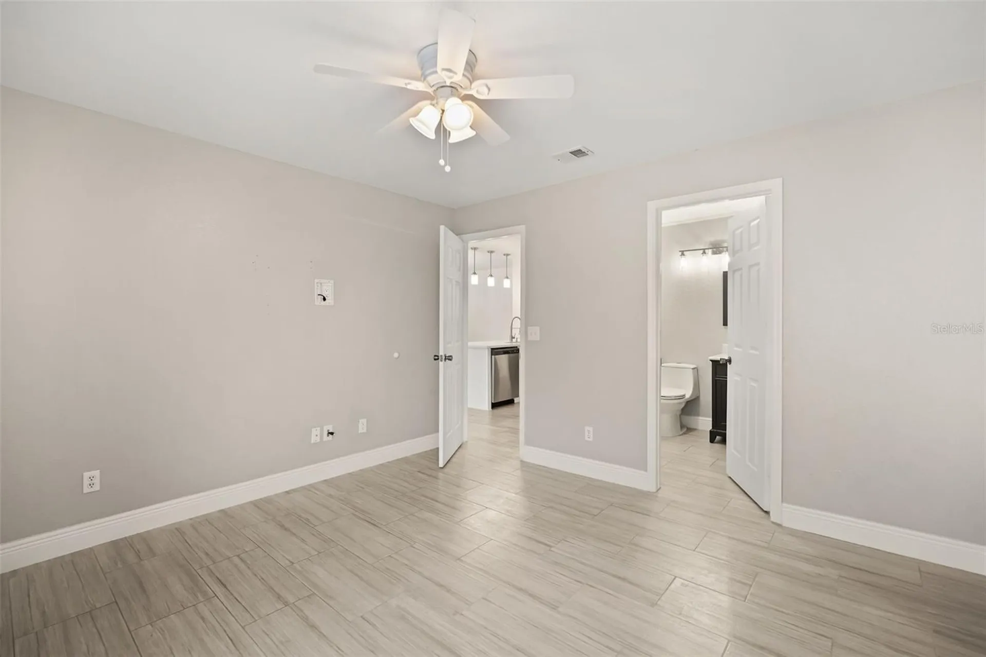 7511 Seurat Street Orlando FL 32819