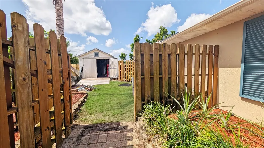 114 N 19th Circle SW Vero Beach FL 32962