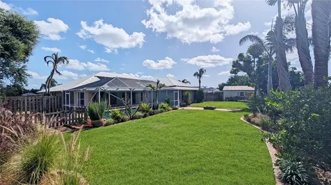 114 N 19th Circle SW Vero Beach FL 32962