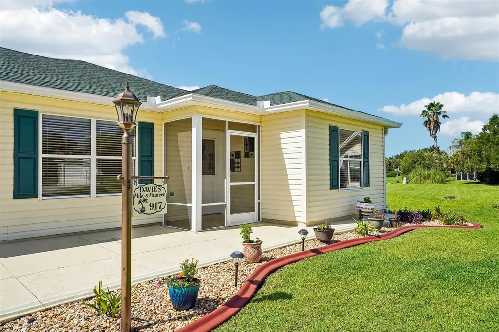 917 Eastmont Court The Villages FL 32162