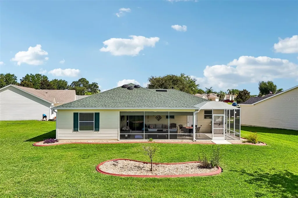 917 Eastmont Court The Villages FL 32162