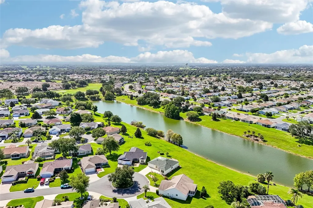 917 Eastmont Court The Villages FL 32162