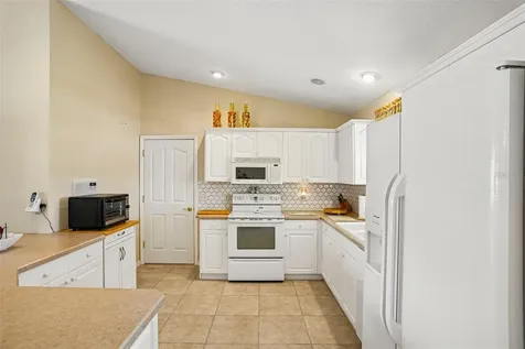 917 Eastmont Court The Villages FL 32162