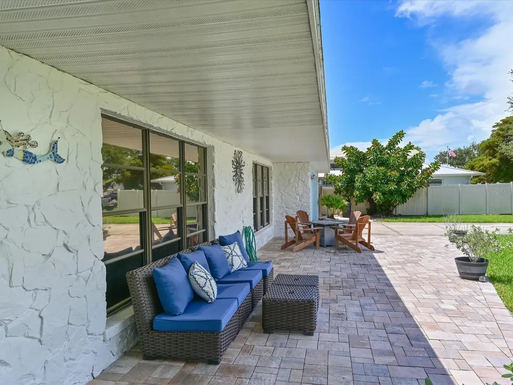 1511 89th Street NW Bradenton FL 34209