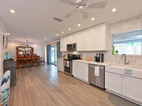 1511 89th Street NW Bradenton FL 34209