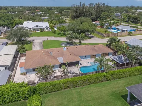 1511 89th Street NW Bradenton FL 34209