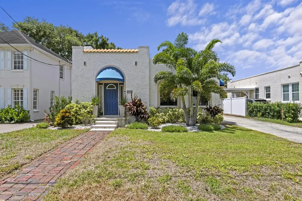 3012 W San Nicholas Street Tampa FL 33629