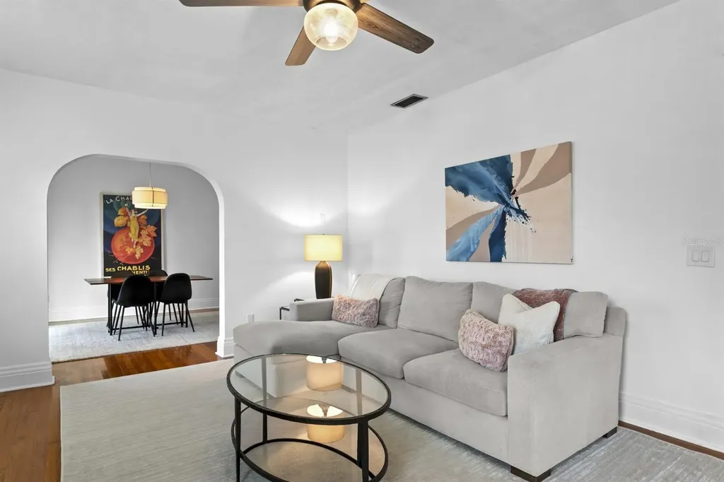 3012 W San Nicholas Street Tampa FL 33629