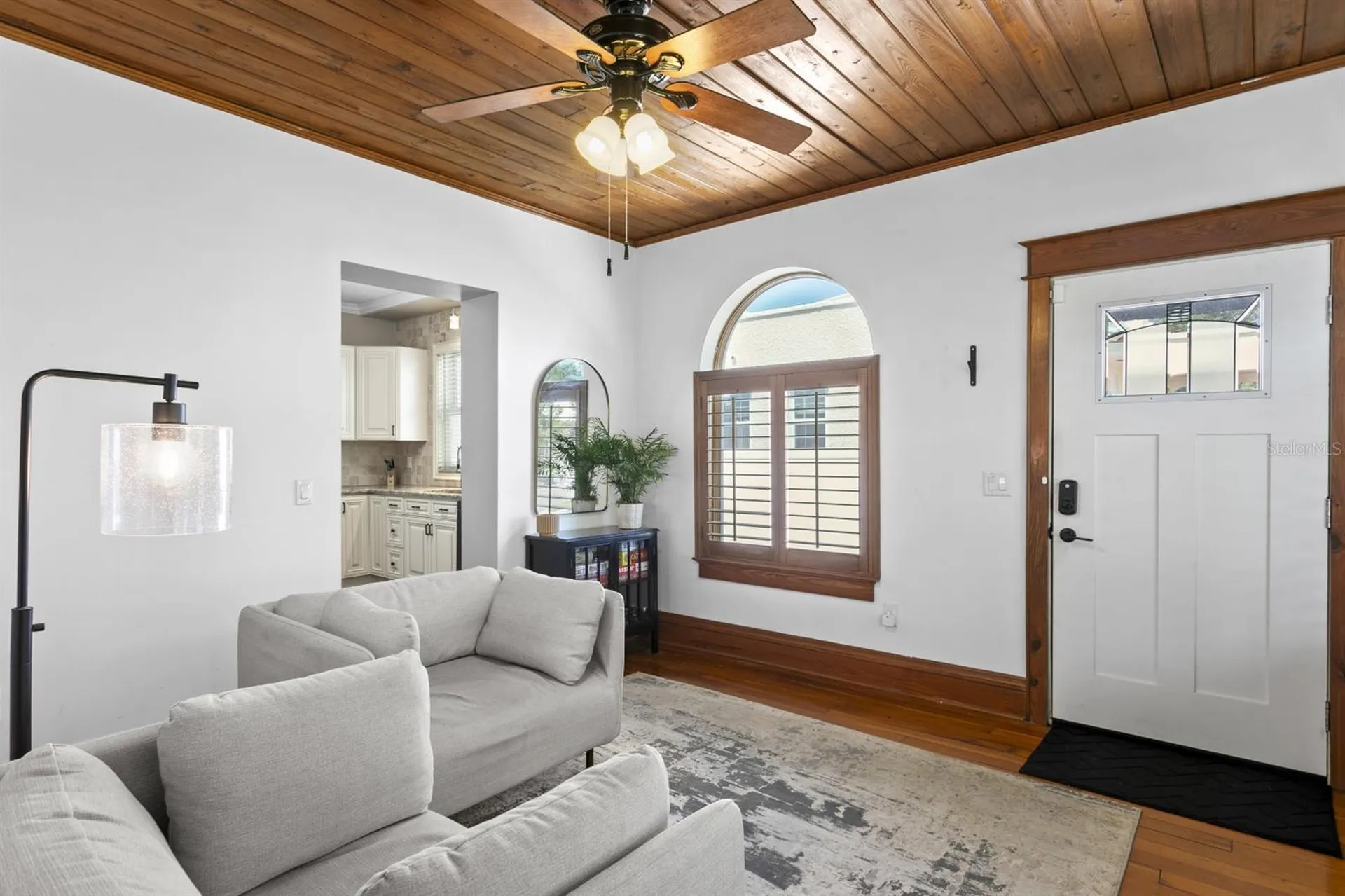 3012 W San Nicholas Street Tampa FL 33629