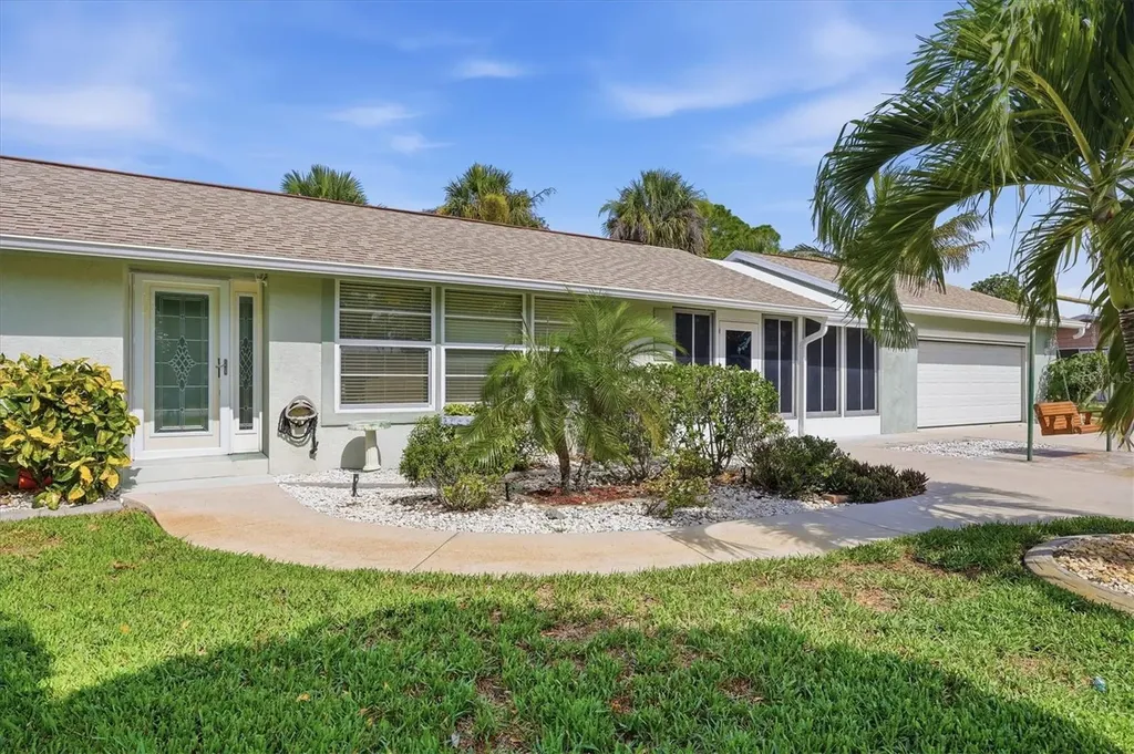 898 S Broadway Englewood FL 34223