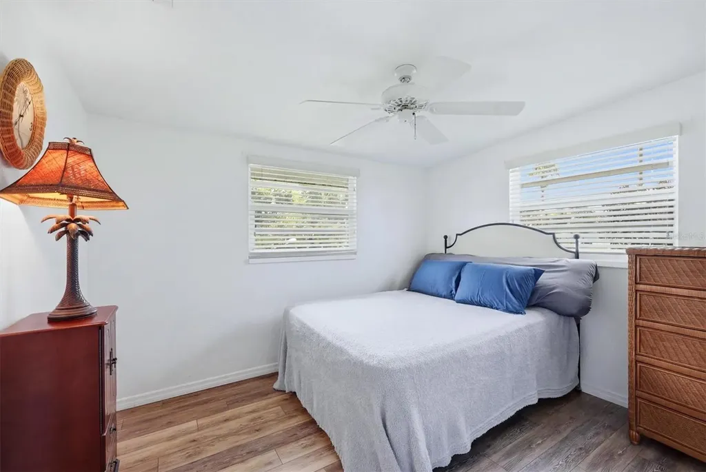 898 S Broadway Englewood FL 34223