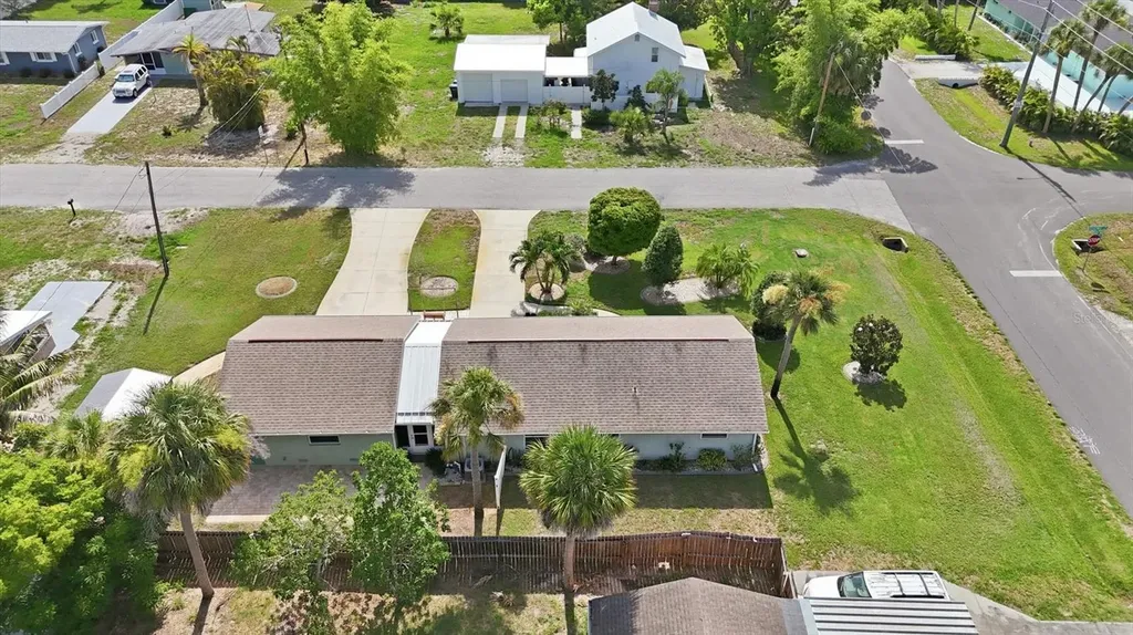 898 S Broadway Englewood FL 34223