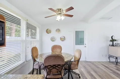 898 S Broadway Englewood FL 34223