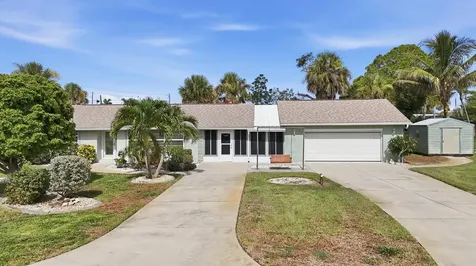 898 S Broadway Englewood FL 34223