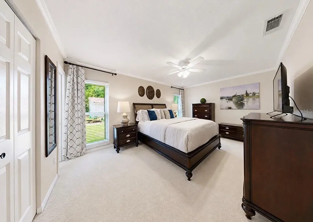 1005 Highgrove Court Valrico FL 33596