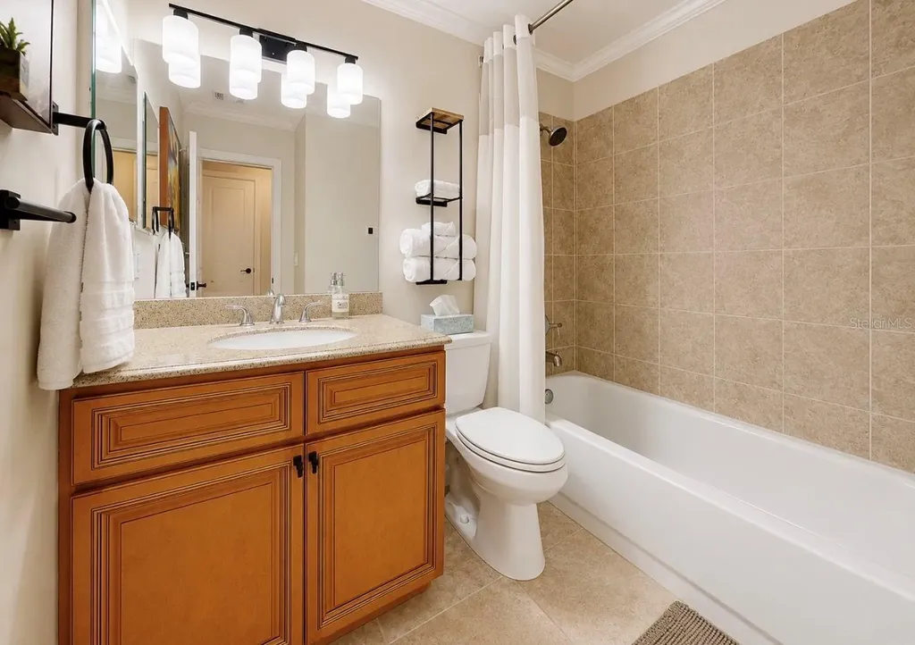 1005 Highgrove Court Valrico FL 33596