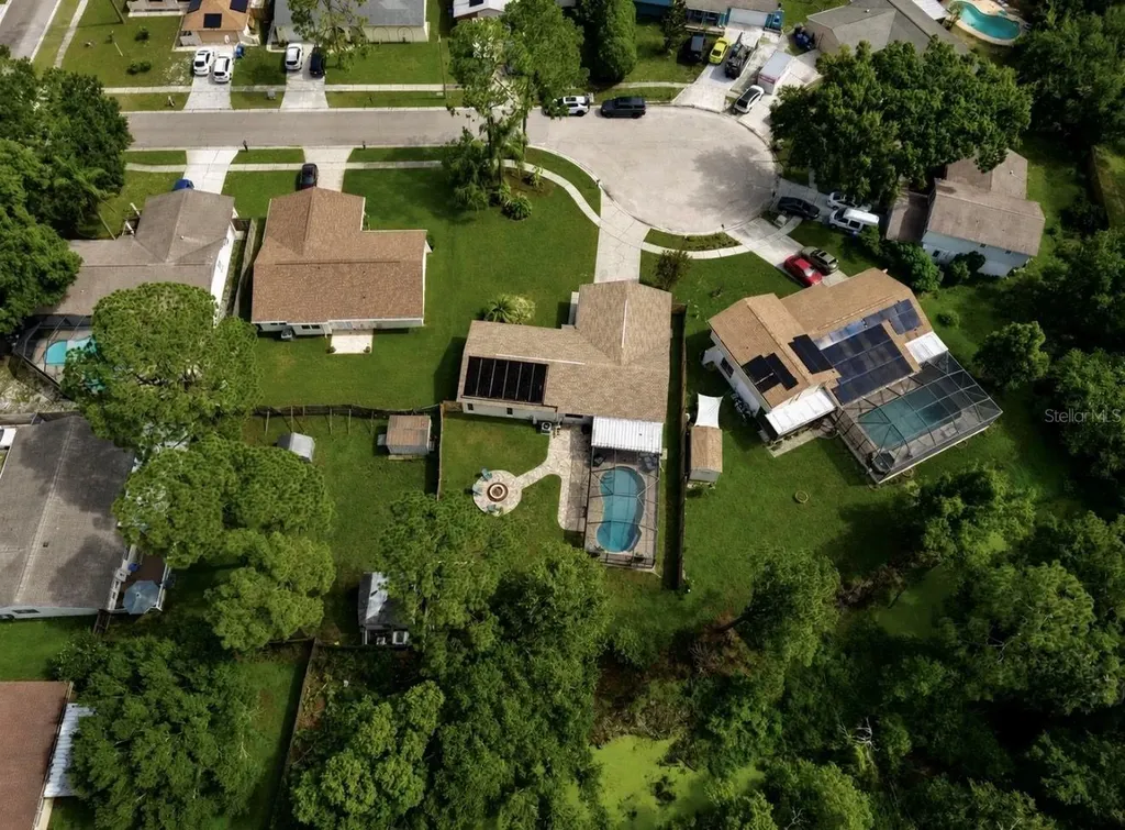1005 Highgrove Court Valrico FL 33596