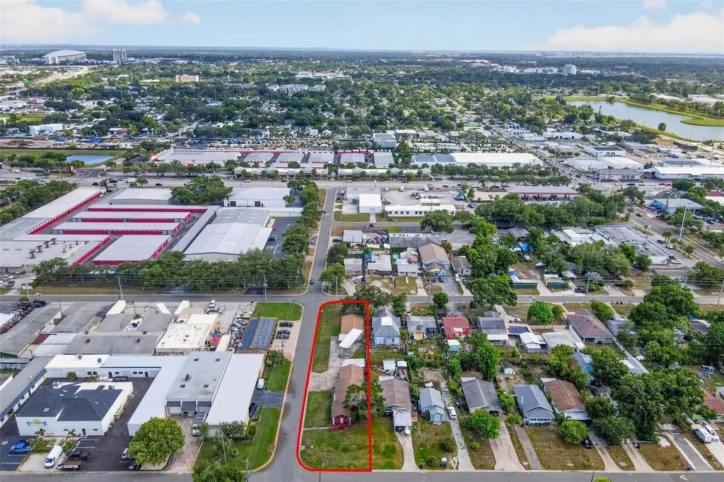 2600 25th Avenue N St Petersburg FL 33713