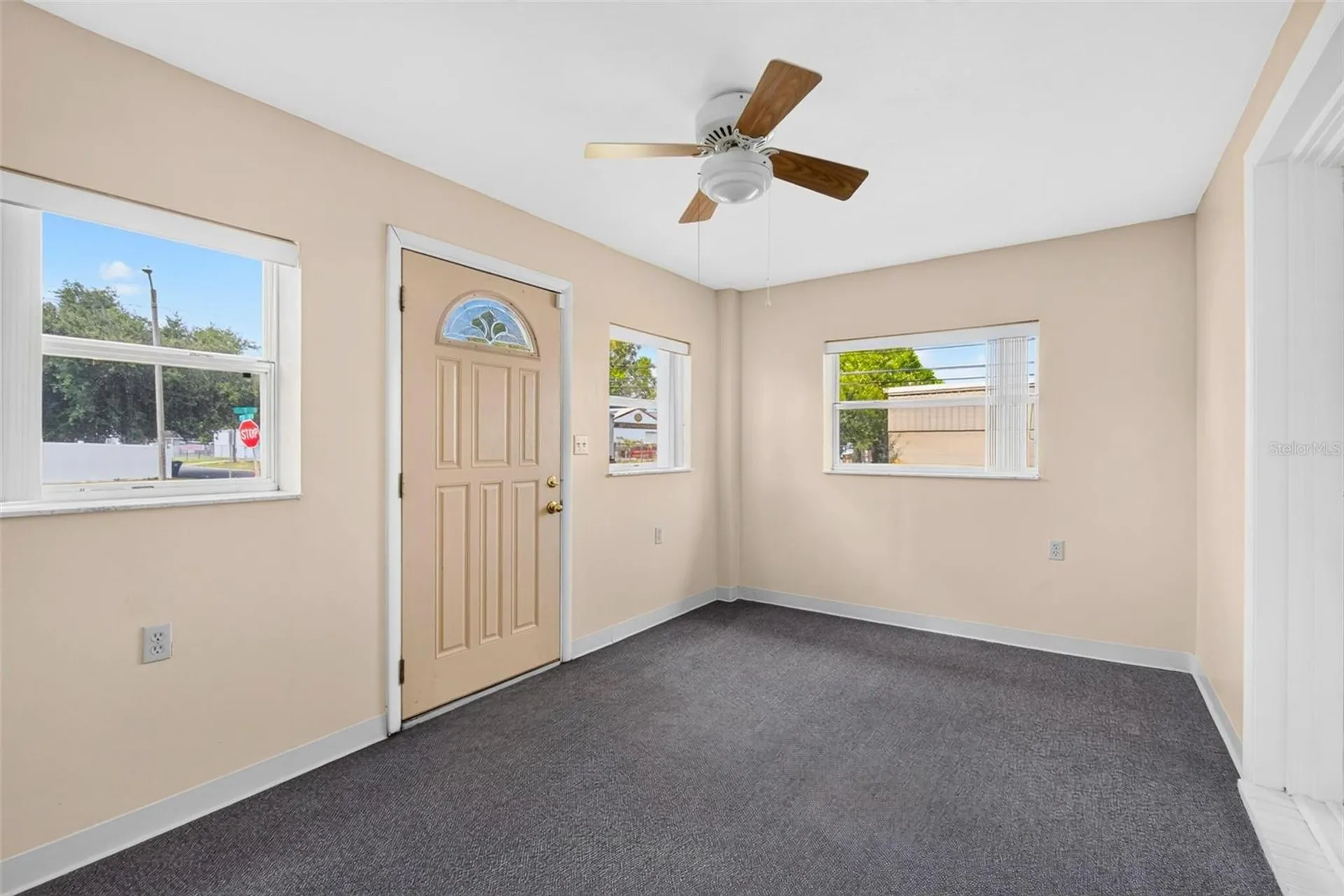 2600 25th Avenue N St Petersburg FL 33713