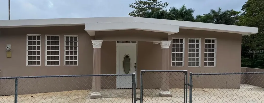Sector Polo Díaz Barrio Asomante Aguada PR 00602