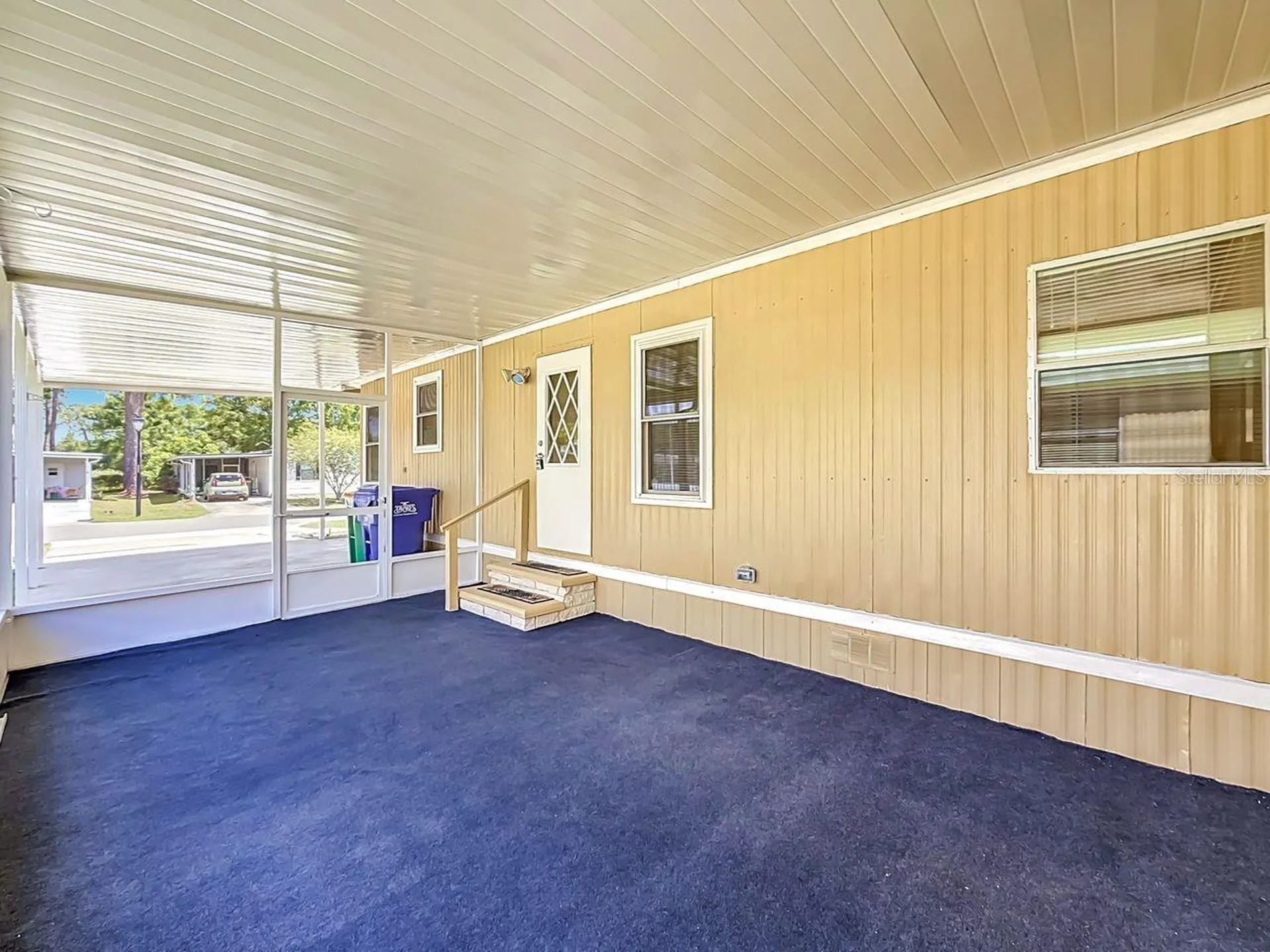1676 Elkhart Circle Tavares FL 32778