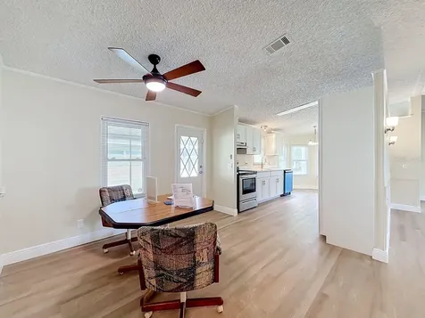 1676 Elkhart Circle Tavares FL 32778