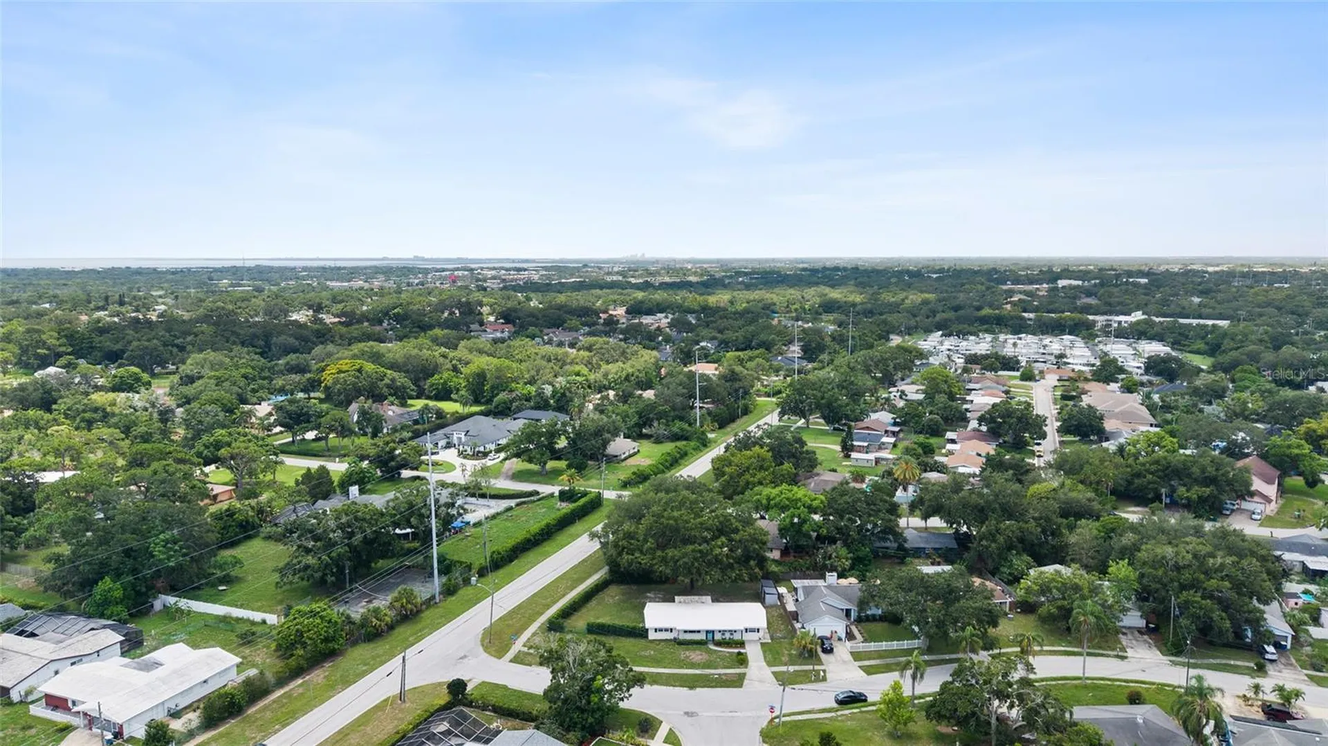 2287 Manor Boulevard N Clearwater FL 33765