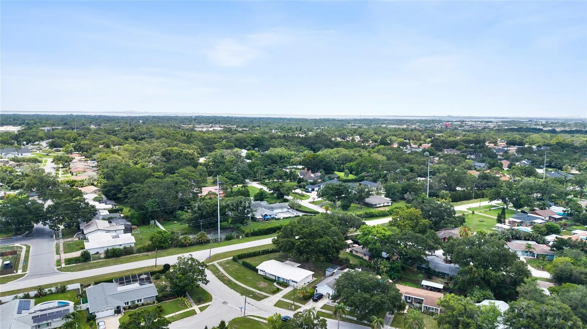 2287 Manor Boulevard N Clearwater FL 33765