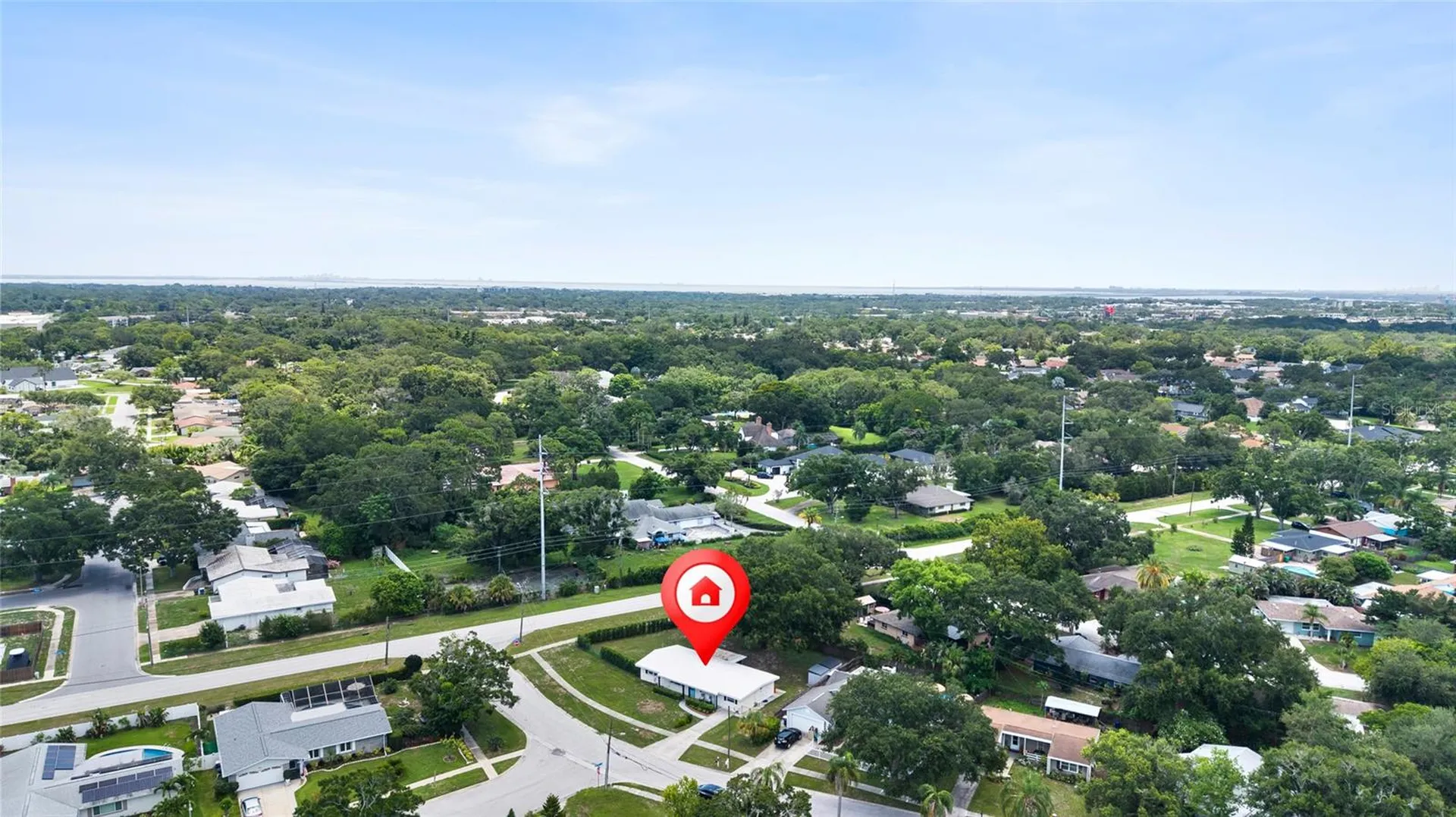 2287 Manor Boulevard N Clearwater FL 33765