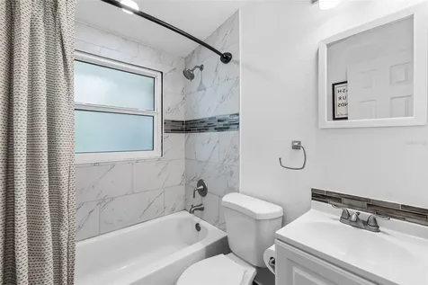 2287 Manor Boulevard N Clearwater FL 33765