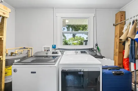 2287 Manor Boulevard N Clearwater FL 33765