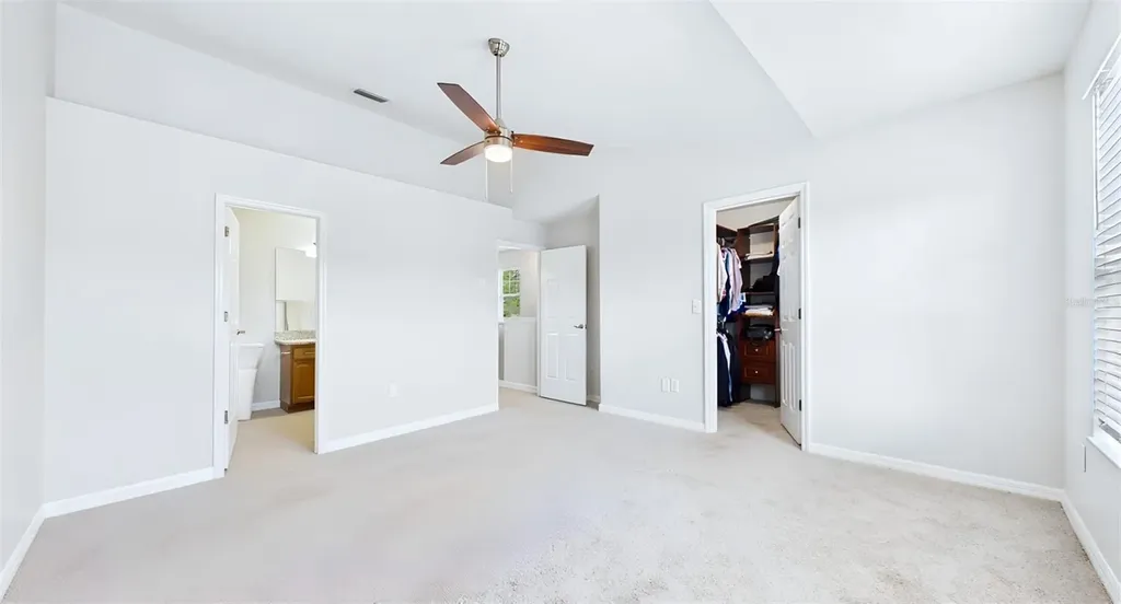 12426 Country White Circle Tampa FL 33635