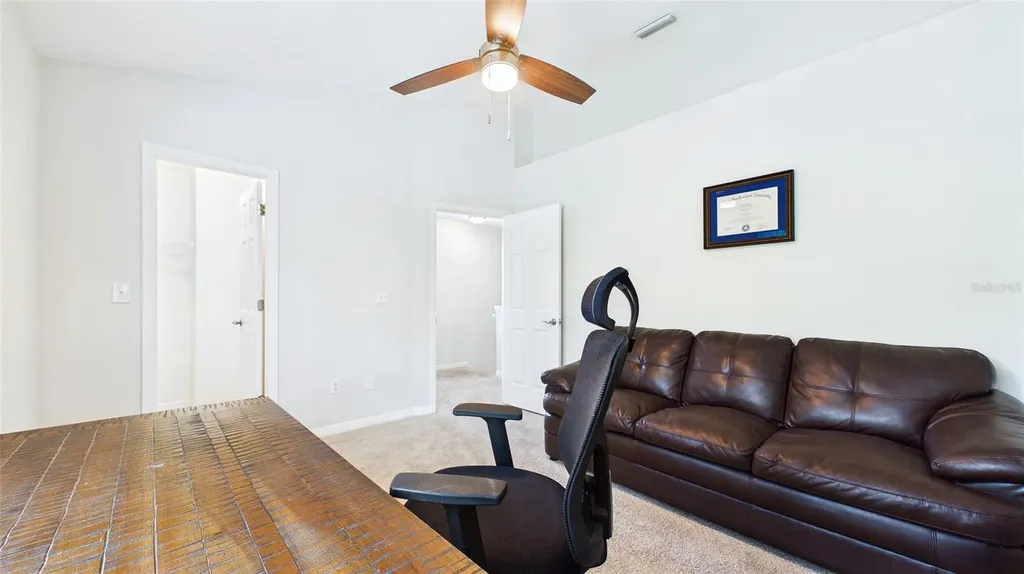 12426 Country White Circle Tampa FL 33635