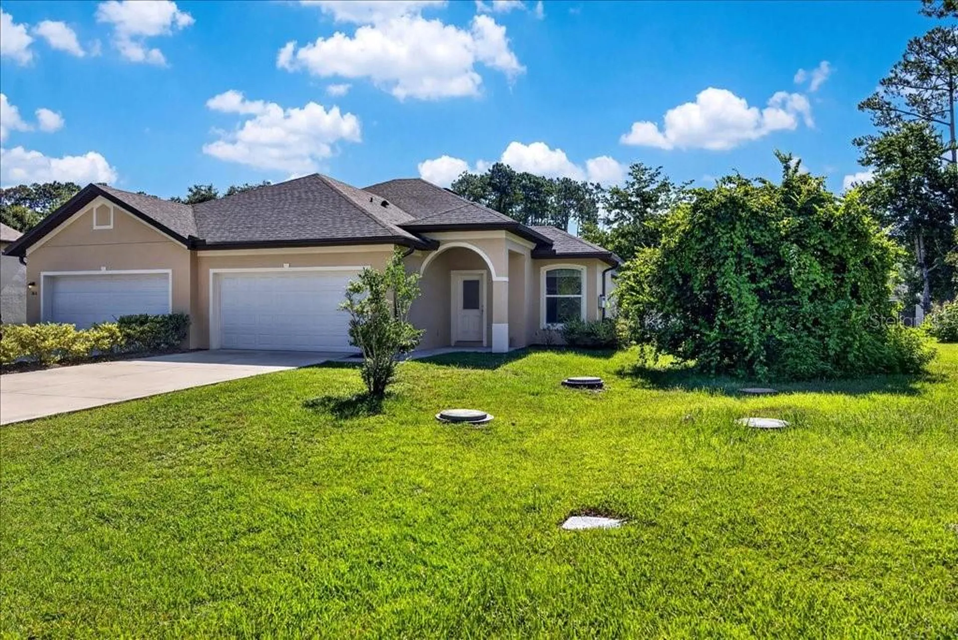 16 Empire Lane Palm Coast FL 32164