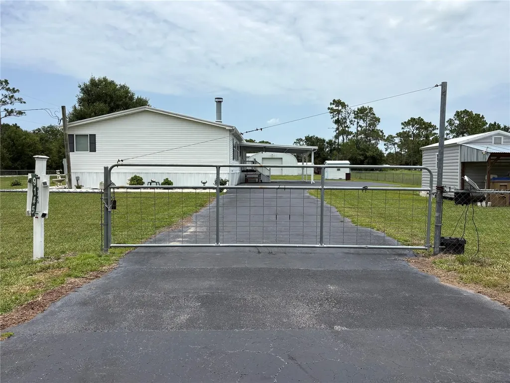 9145 Lincoln Road St Cloud FL 34773