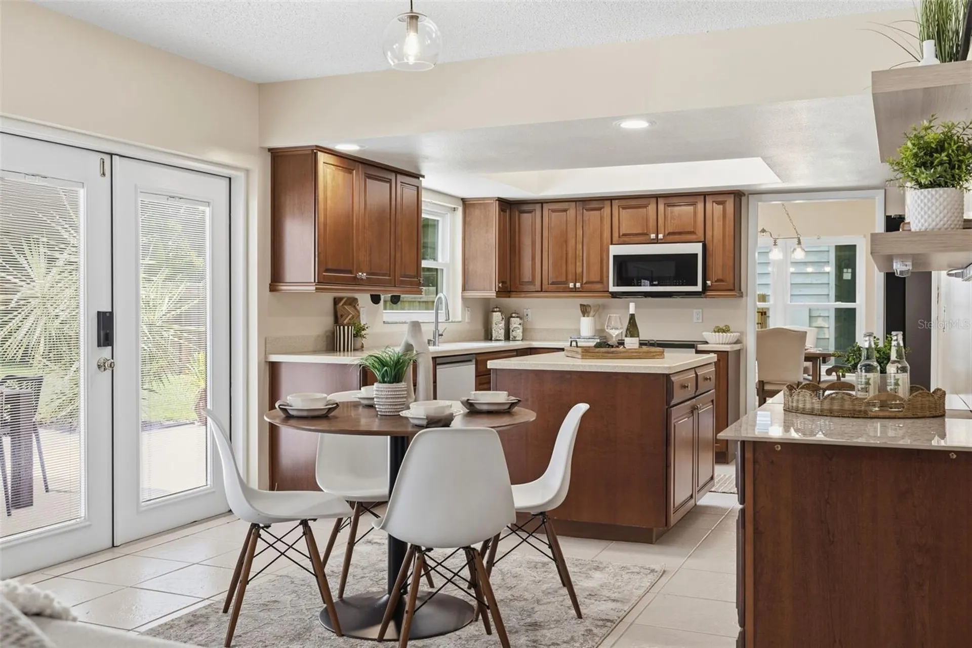 11007 Theresa Arbor Drive Tampa FL 33617