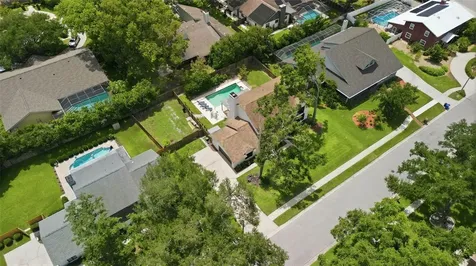 11007 Theresa Arbor Drive Tampa FL 33617