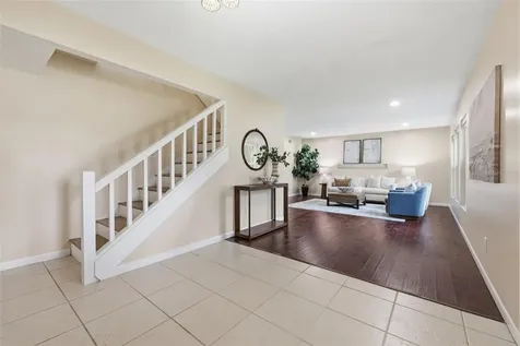 11007 Theresa Arbor Drive Tampa FL 33617