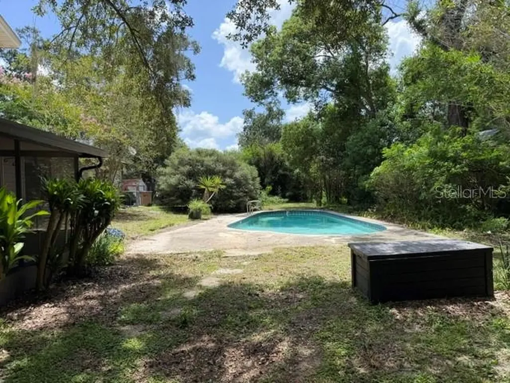 6624 Baybrooks Circle Tampa FL 33617