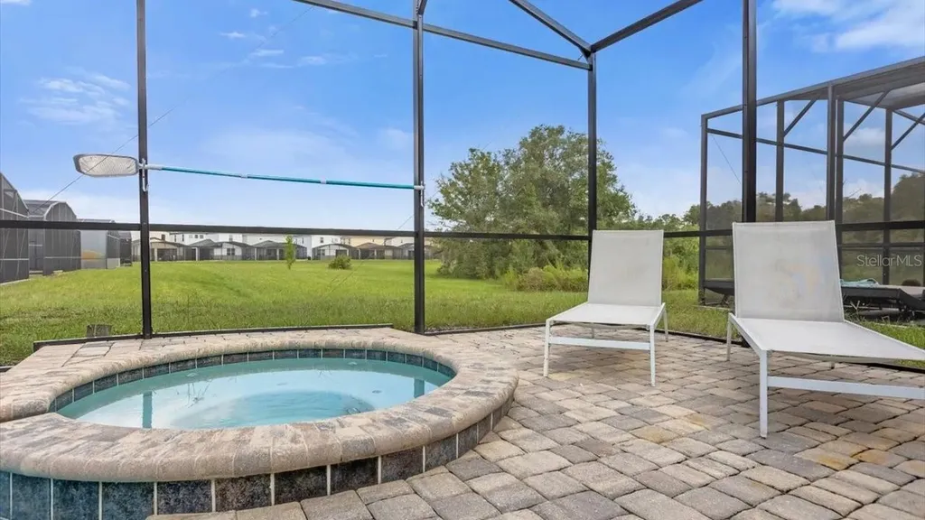2089 Tropical Palms Circle Kissimmee FL 34747
