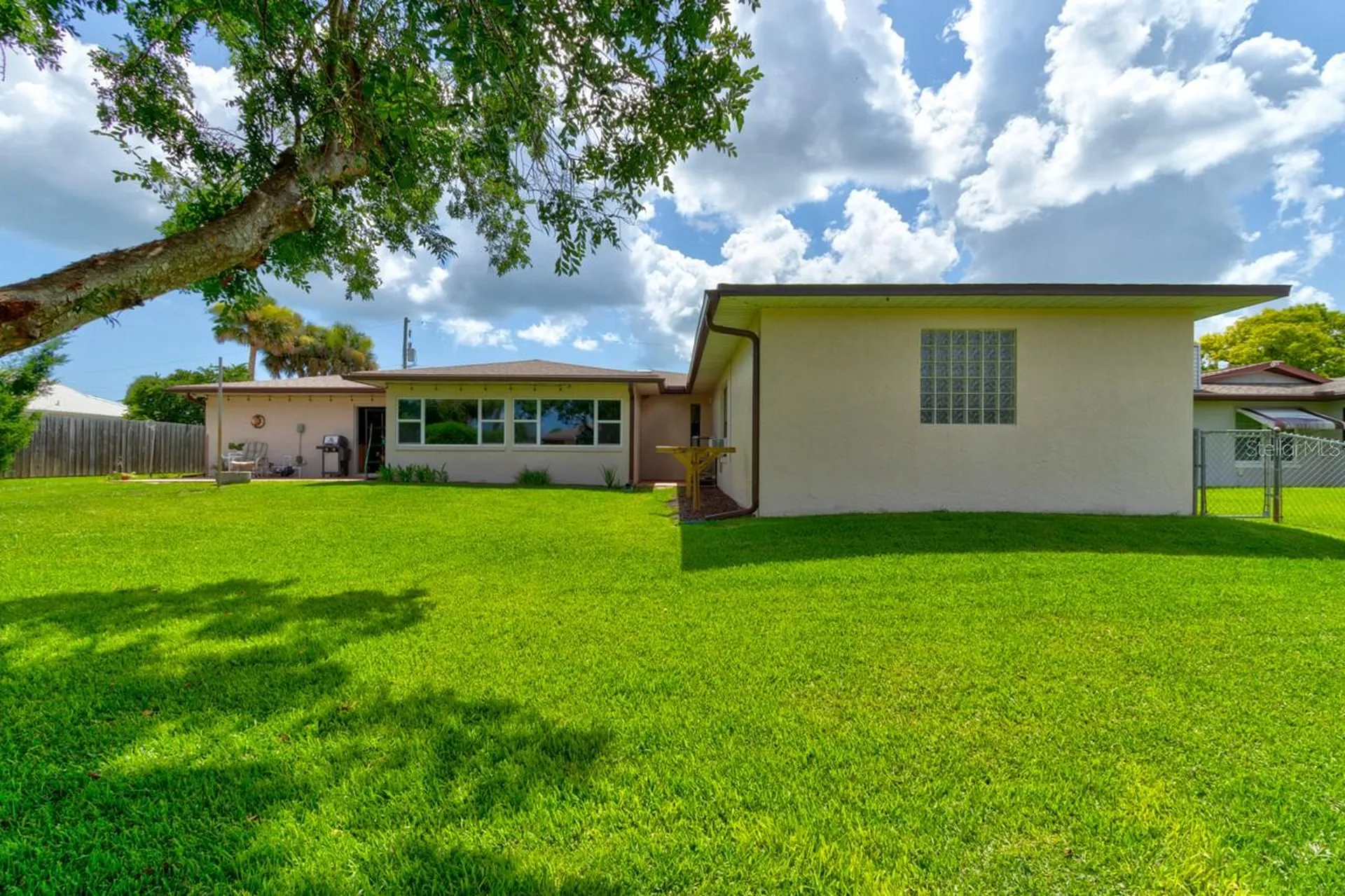 103 Dee Street New Smyrna Beach FL 32168