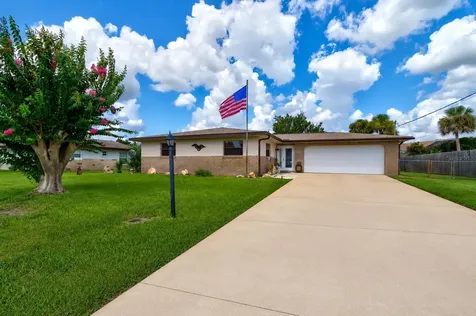 103 Dee Street New Smyrna Beach FL 32168