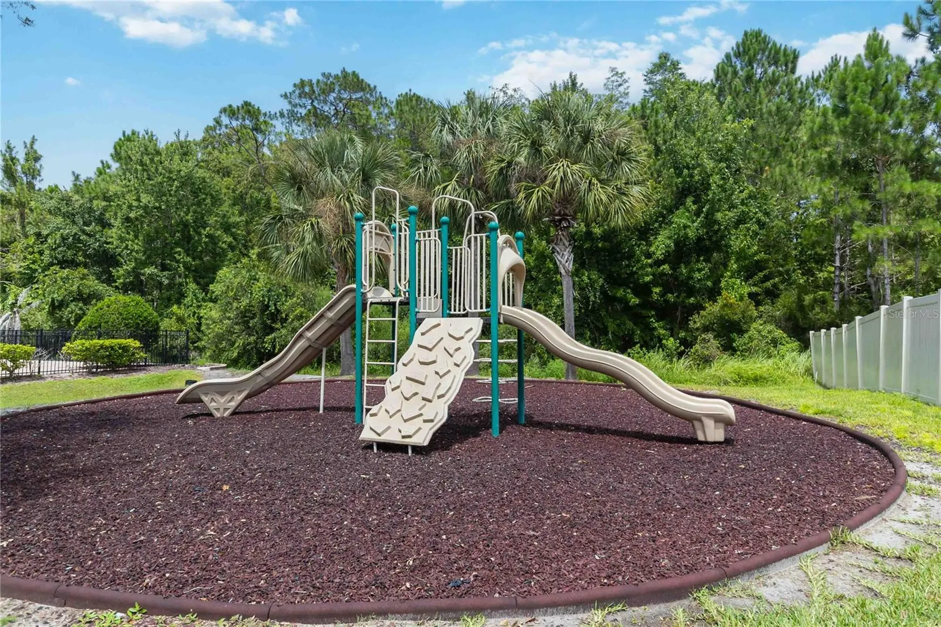 2318 Sequoia Way Davenport FL 33896